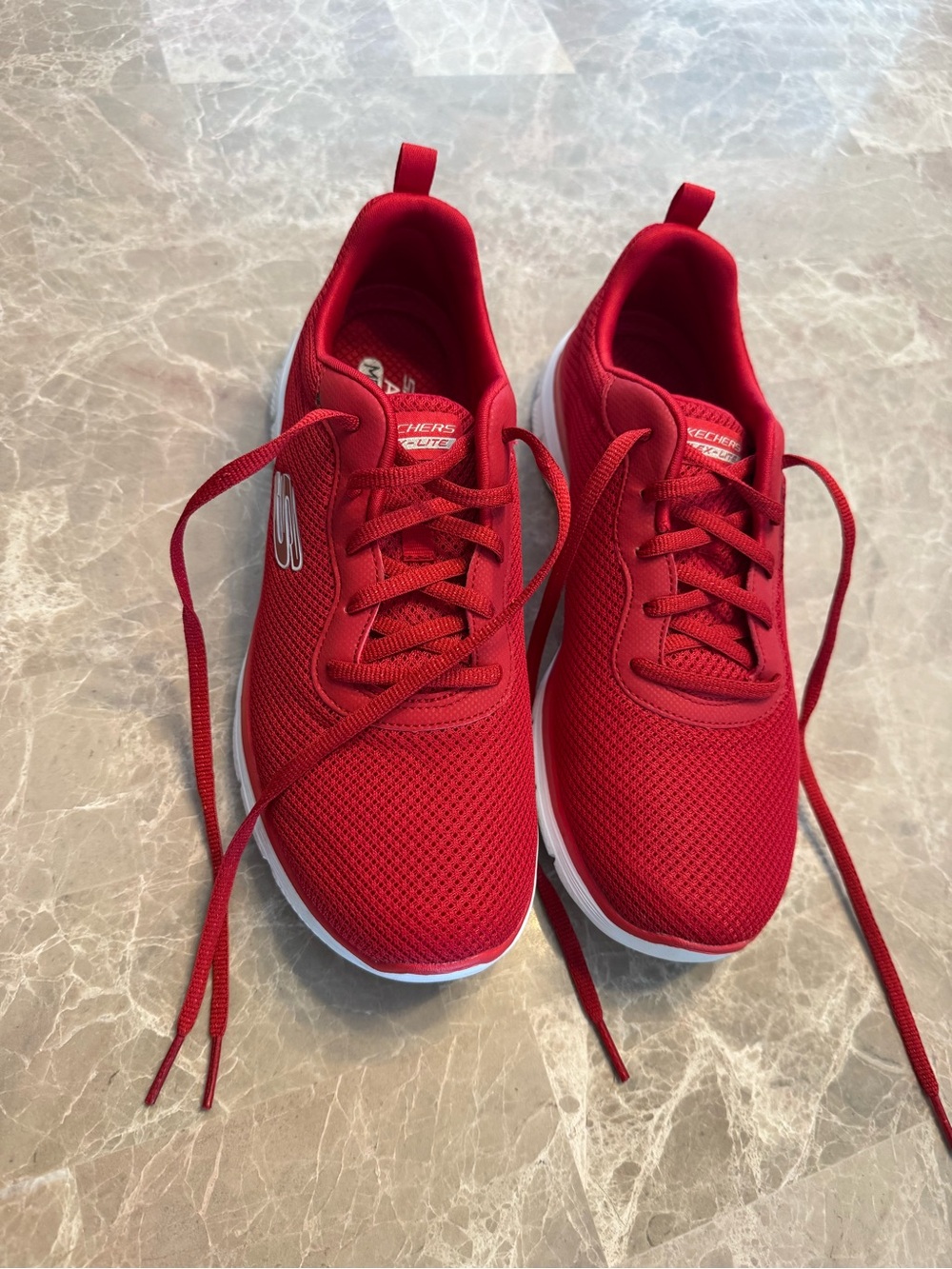 Skechers Sneakers Shoes 
Size 8